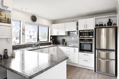 Photo of property in 114a Seaview Road, Paraparaumu Beach, Paraparaumu, 5032