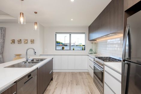 Photo of property in 36 Chatsworth Avenue, Rangiora, 7400