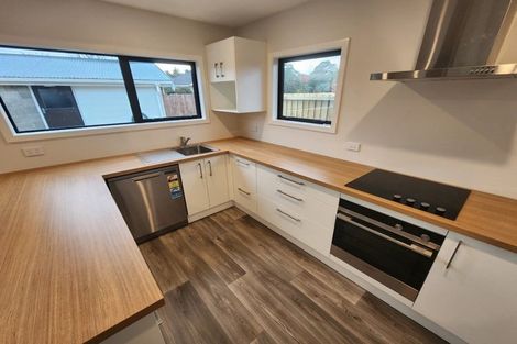 Photo of property in 47 Damien Place, Bromley, Christchurch, 8062