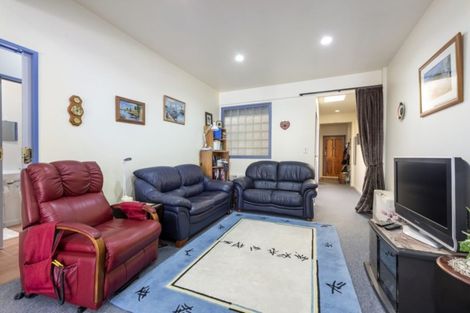 Photo of property in 100 Mcleod Street, Elderslea, Upper Hutt, 5018