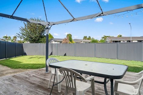 Photo of property in 136 Cameron Road, Te Puke, 3119