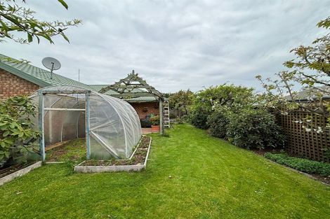 Photo of property in 14 Riegler Place, Belfast, Christchurch, 8051