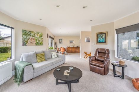 Photo of property in 34 Kensington Drive, Taradale, Napier, 4112