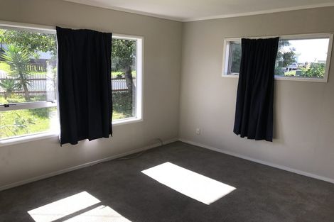 Photo of property in 7 Secretariat Place, Randwick Park, Auckland, 2105