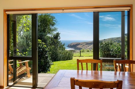 Photo of property in 293 Heyward Point Road, Heyward Point, Port Chalmers, 9081