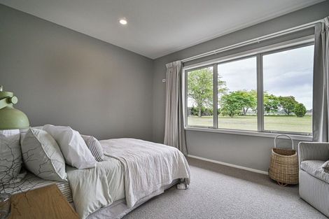 Photo of property in 664a Swamp Road, Puketapu, Napier, 4183