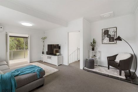 Photo of property in 1/28 Hart Road, Hauraki, Auckland, 0622