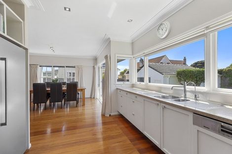 Photo of property in 57 Inglis Street, Seatoun, Wellington, 6022