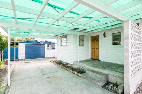 Photo of property in 19 Frickleton Street, Taradale, Napier, 4112