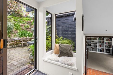 Photo of property in 31 Selwyn Road, Havelock North, 4130