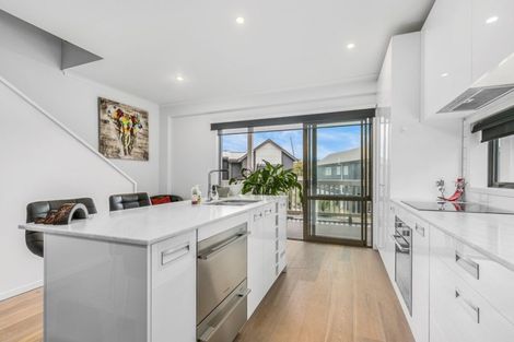 Photo of property in 33/27 Powell Street, Avondale, Auckland, 1026