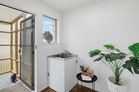 Photo of property in 18 Capri Place, Awapuni, Palmerston North, 4412