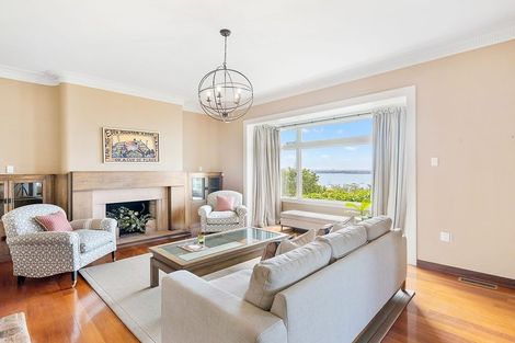 Photo of property in 82 Paritai Drive, Orakei, Auckland, 1071