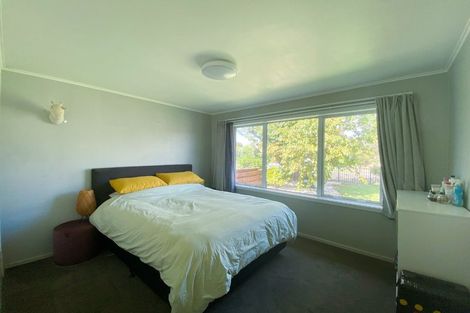 Photo of property in 12 Paulette Place, Queenwood, Hamilton, 3210