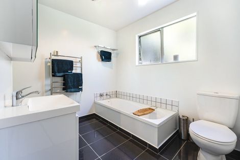 Photo of property in 53 Coster Street, Enner Glynn, Nelson, 7011