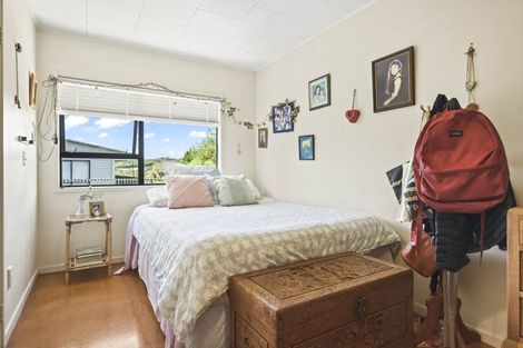 Photo of property in 1/24 Everard Avenue, Army Bay, Whangaparaoa, 0930