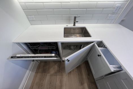 Photo of property in 30 Mcgrath Street, Napier South, Napier, 4110