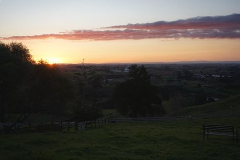 Photo of property in 213 Maxted Road, Bombay, 2579