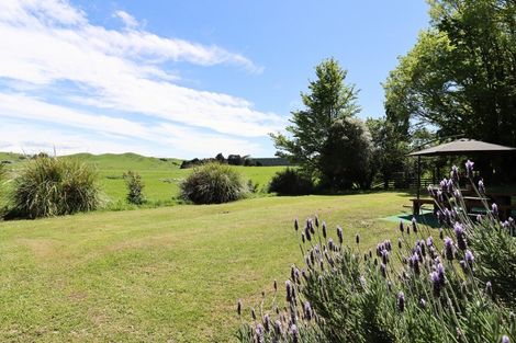 Photo of property in 1183 Masterton Stronvar Road, Wainuioru, Masterton, 5890
