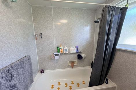 Photo of property in 21 Burgess Street, Green Island, Dunedin, 9018
