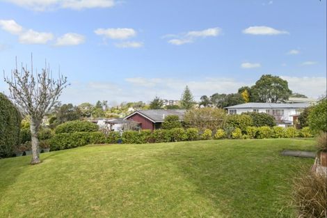 Photo of property in 12 Ross Avenue, Glenfield, Auckland, 0629