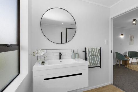 Photo of property in 201 Holborn Drive, Stokes Valley, Lower Hutt, 5019