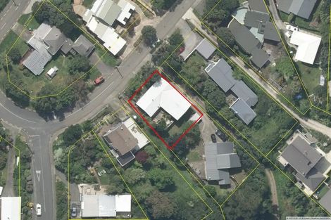 Photo of property in 44 Kahu Road, Paremata, Porirua, 5024