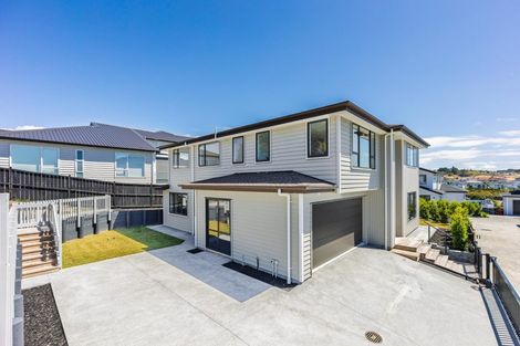 Photo of property in 15 Dulcie Way, Orewa, 0931