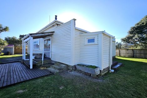 Photo of property in 14 Collins Street, Blaketown, Greymouth, 7805