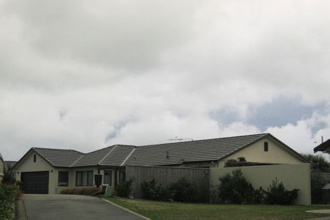 Photo of property in 51 Regent Drive, Paraparaumu Beach, Paraparaumu, 5032