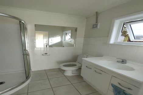 Photo of property in 6c Seaview Road, Milford, Auckland, 0620