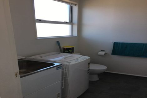 Photo of property in 2/71 Kemp Street, Kilbirnie, Wellington, 6022