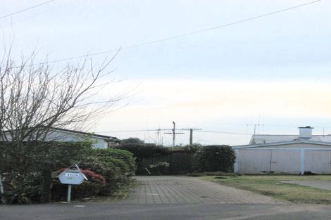 Photo of property in 16 Howden Road, Fairfield, Hamilton, 3214