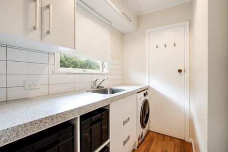 Photo of property in 4 Carl Avenue, Havelock North, 4130