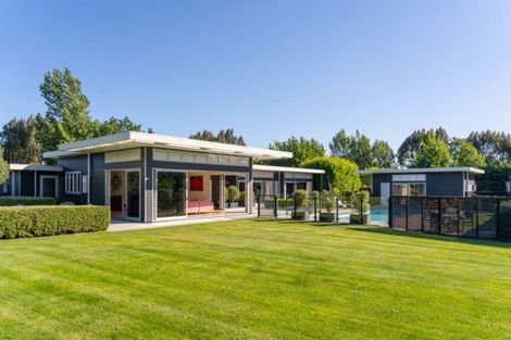 Photo of property in 101 Oxford Street, Martinborough, 5711