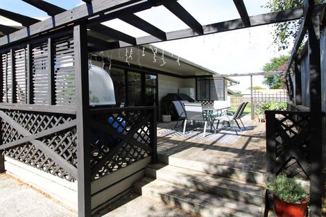 Photo of property in 28 King Street, Carterton, 5713