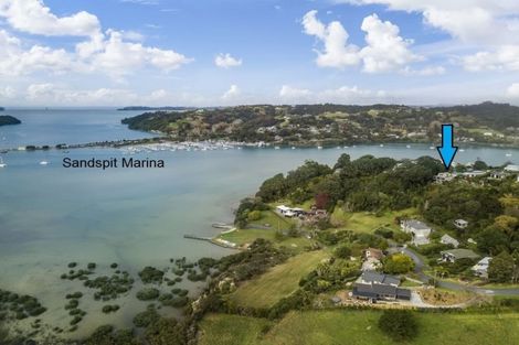Photo of property in 11 Lysnar Road, Matakana, Warkworth, 0985