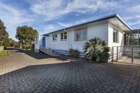 Photo of property in 55 Parakai Avenue, Parakai, 0830