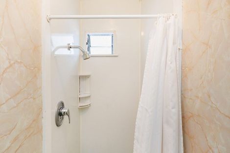 Photo of property in 7 Hobson Place, Takaro, Palmerston North, 4412