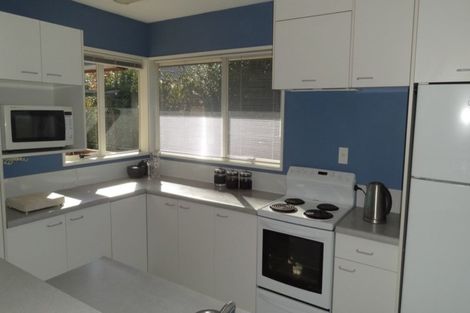 Photo of property in 1 Middlepark Road, Sockburn, Christchurch, 8042