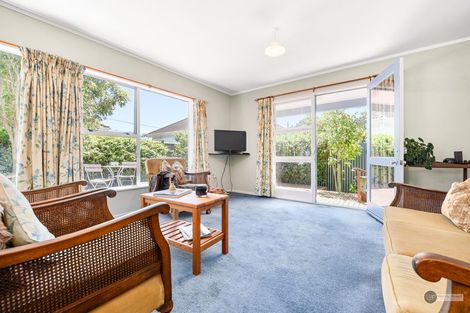 Photo of property in 2/2 Haig Street, Waterloo, Lower Hutt, 5011