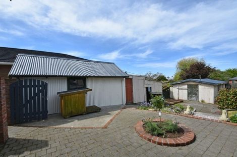 Photo of property in 27 Newcastle Street, Windsor, Invercargill, 9810