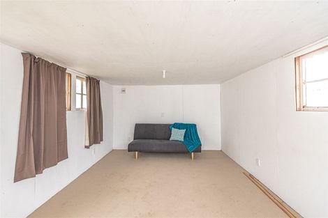 Photo of property in 6 Gunn Street, Gonville, Whanganui, 4501