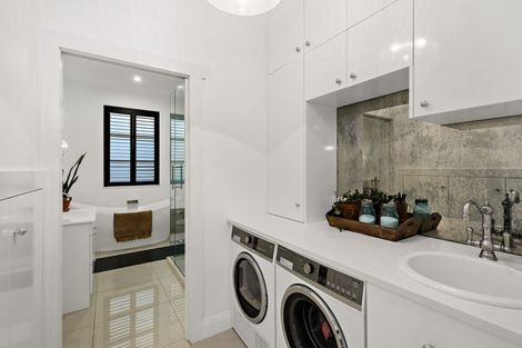 Photo of property in 5 Riverlea Road, Whenuapai, Auckland, 0618