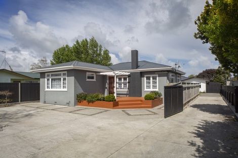 Photo of property in 36 Botanical Road, Takaro, Palmerston North, 4412