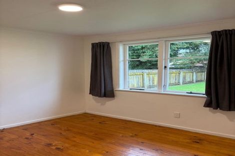 Photo of property in 3/42 Lincoln Road, Henderson, Auckland, 0610