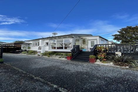 Photo of property in 2/9 Copley Street, New Lynn, Auckland, 0600