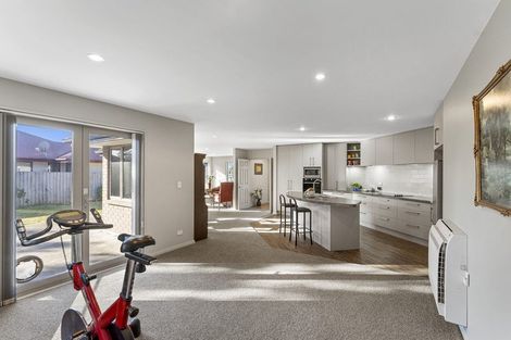 Photo of property in 4 Tobins Lane, Burwood, Christchurch, 8083