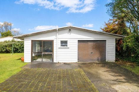 Photo of property in 6 Luke Place, Fairy Springs, Rotorua, 3015