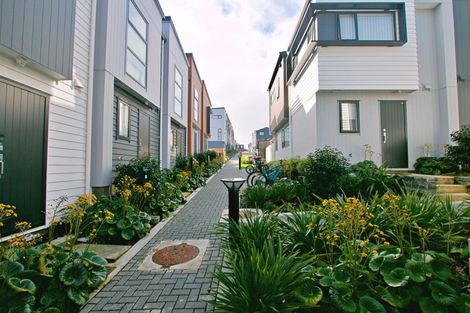 Photo of property in 52 Raupeti Lane, Henderson, Auckland, 0612